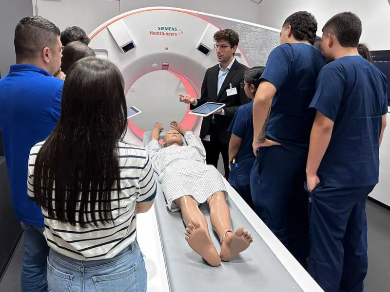 Estudiantes de Ingeniería Biomédica visitaron la casa matriz de Siemens Healthineers en Alemania